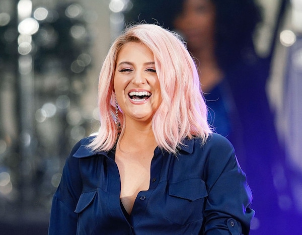 Meghan Trainor from Musicians Performing Live on Stage | E! News